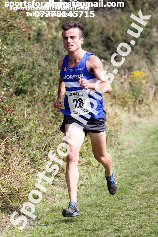 Senior mens and veteran relays, Sunderland Harriers Cross Country Relays, Farringdon, Sunderland . Photo: David T. Hewitson/Sports for All Pics